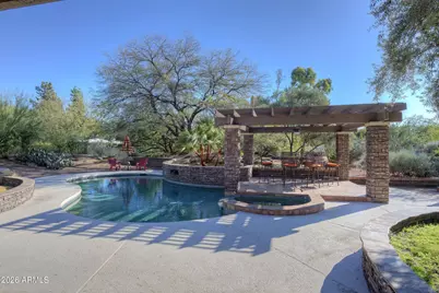 10805 N 55th Street, Scottsdale, AZ 85254 - Photo 2