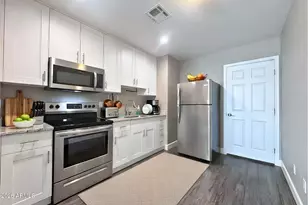 550 W 9th St, Mesa, AZ 85201 - Photo 4