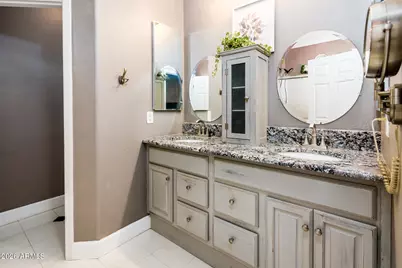 20643 N Lemon Drop Drive, Maricopa, AZ 85138 - Photo 18