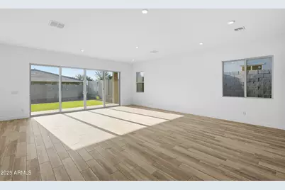 21461 W Meadowbrook Avenue, Buckeye, AZ 85396 - Photo 8