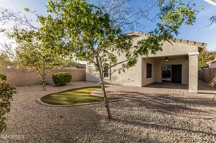 2545 W Brilliant Sky Dr, Phoenix, AZ 85085 - Photo 24