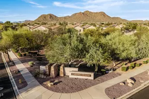 2545 W Brilliant Sky Dr, Phoenix, AZ 85085 - Photo 28