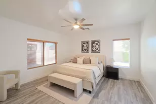 2545 W Brilliant Sky Dr, Phoenix, AZ 85085 - Photo 12