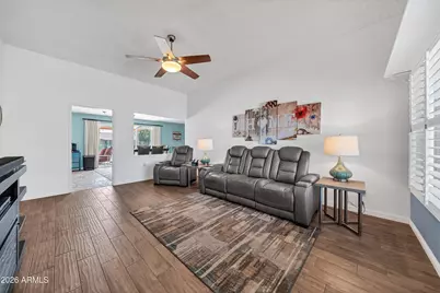 9605 W Hidden Valley Circle N, Sun City, AZ 85351 - Photo 8