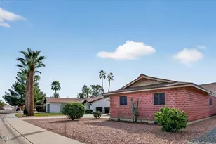 8713 E Sage Dr, Scottsdale, AZ 85250 - Photo 4