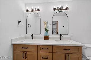 8713 E Sage Dr, Scottsdale, AZ 85250 - Photo 20