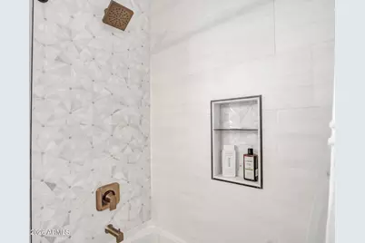 5639 W Bonanza Lane, Phoenix, AZ 85083 - Photo 46