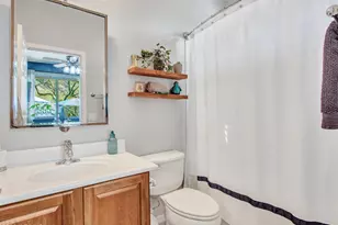 5639 W Bonanza Ln, Phoenix, AZ 85083 - Photo 38