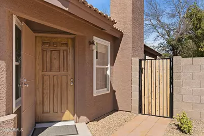 2622 W Orchid Lane, Chandler, AZ 85224 - Photo 2