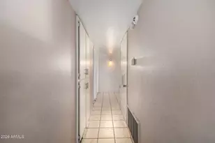 7265 W Camelback Rd, Phoenix, AZ 85033 - Photo 26