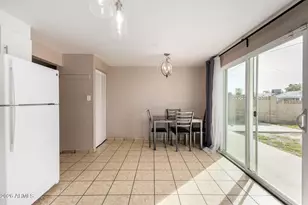 7265 W Camelback Rd, Phoenix, AZ 85033 - Photo 16