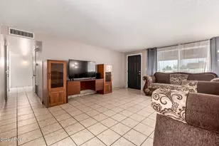 7265 W Camelback Rd, Phoenix, AZ 85033 - Photo 10