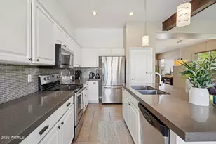 2706 W Via Calabria St, Phoenix, AZ 85086 - Photo 22