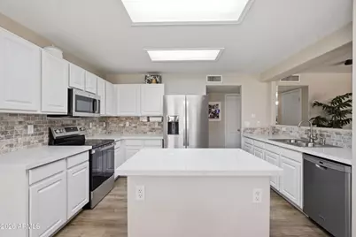 8249 E Posada Avenue, Mesa, AZ 85212 - Photo 6