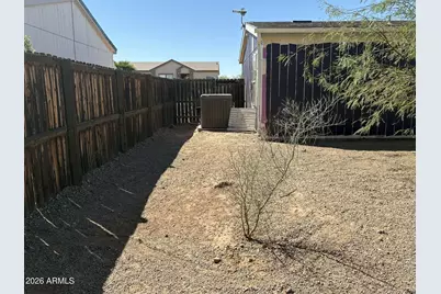 11558 W Stagecoach Road, Arizona City, AZ 85123 - Photo 2
