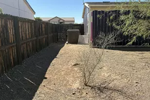 11558 W Stagecoach Rd, Arizona City, AZ 85123 - Photo 2