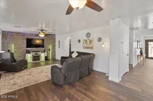 2005 S 81st Dr, Phoenix, AZ 85043 - Photo 18