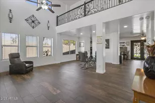 2005 S 81st Dr, Phoenix, AZ 85043 - Photo 4