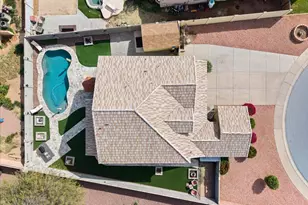 2005 S 81st Dr, Phoenix, AZ 85043 - Photo 2