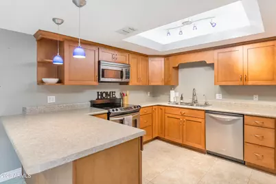 7830 E Camelback Road #411, Scottsdale, AZ 85251 - Photo 10