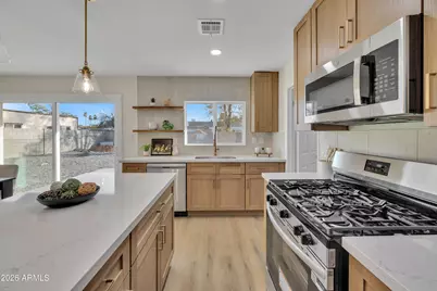 643 E Harmony Avenue, Mesa, AZ 85204 - Photo 10