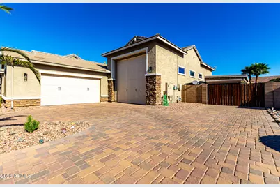 18360 W Montecito Avenue, Goodyear, AZ 85395 - Photo 4