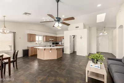 18604 N 30th Place, Phoenix, AZ 85050 - Photo 12