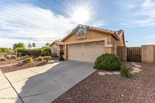 18604 N 30th Pl, Phoenix, AZ 85050 - Photo 4