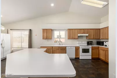 18604 N 30th Place, Phoenix, AZ 85050 - Photo 14