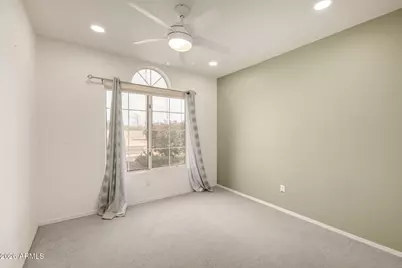 18604 N 30th Place, Phoenix, AZ 85050 - Photo 22