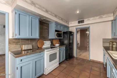 8115 N 11th Avenue, Phoenix, AZ 85021 - Photo 16