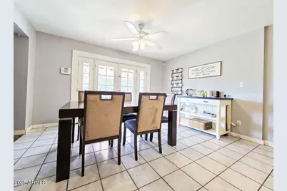 3701 W Echo Lane, Phoenix, AZ 85051 - Photo 12