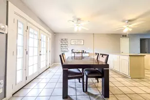 3701 W Echo Ln, Phoenix, AZ 85051 - Photo 14