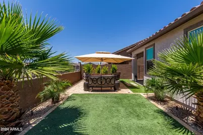 9001 W Rancho Drive, Glendale, AZ 85305 - Photo 18