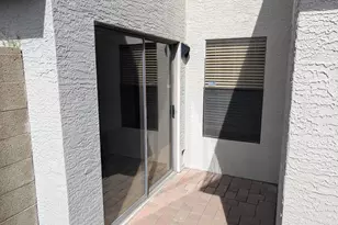 11807 N 76th Ave, Peoria, AZ 85345 - Photo 14