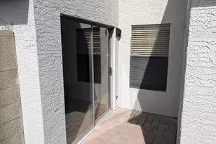 11807 N 76th Ave, Peoria, AZ 85345 - Photo 14