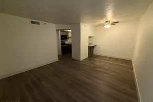 17 E Ruth Ave, Phoenix, AZ 85020 - Photo 2