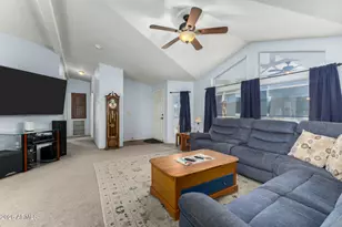 2930 E Escuda Rd, Phoenix, AZ 85050 - Photo 10