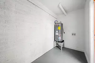 948 S Alma School Rd, Mesa, AZ 85210 - Photo 20