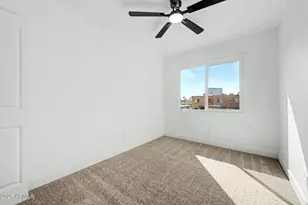 948 S Alma School Rd, Mesa, AZ 85210 - Photo 14