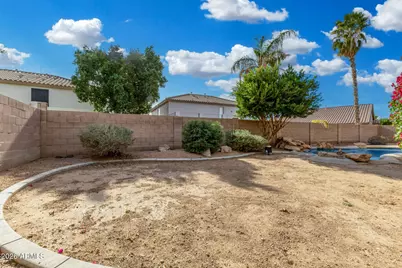 7233 W Cottontail Lane, Peoria, AZ 85383 - Photo 32