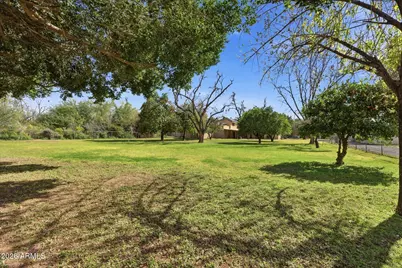 216 E 15th Street, Tempe, AZ 85281 - Photo 32