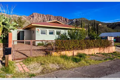 140 N Kellner Avenue, Superior, AZ 85173 - Photo 1