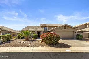 2639 E Verbena Dr, Phoenix, AZ 85048 - Photo 4