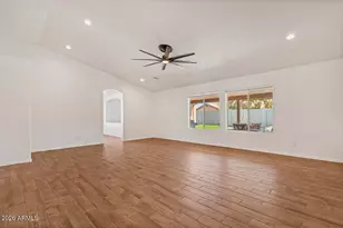 1663 E Sunflower St, Casa Grande, AZ 85122 - Photo 8