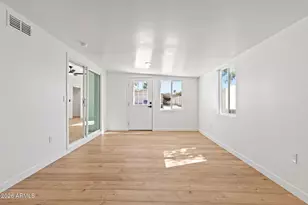 245 S 56th St, Mesa, AZ 85206 - Photo 10