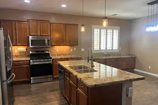 6962 W Ashby Dr, Peoria, AZ 85383 - Photo 4