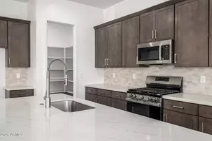 22231 W Tonopah Dr, Surprise, AZ 85387 - Photo 8
