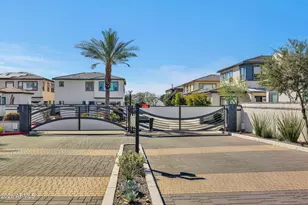 1555 E Ocotillo Rd, Phoenix, AZ 85014 - Photo 30