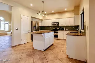 3864 S Ivy Ct, Chandler, AZ 85248 - Photo 6